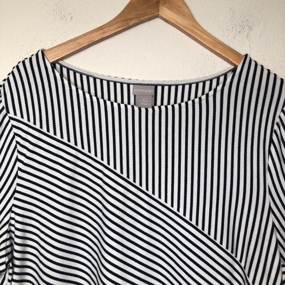 NWT Chico's XL Knit Top Black White Split Stripe 3/4 Sleeve Flared Cuff - Picture 8 of 15